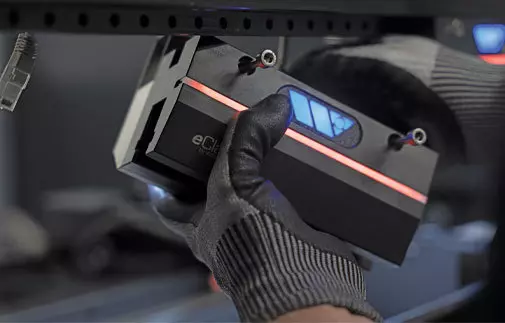 eClamp body being unplugged from press brake