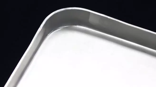 Corner forming metal sample