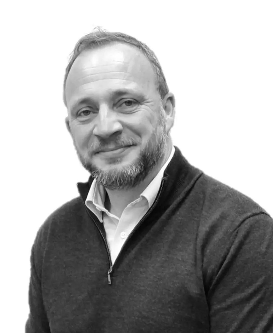 Andrew Blackwell Headshot European