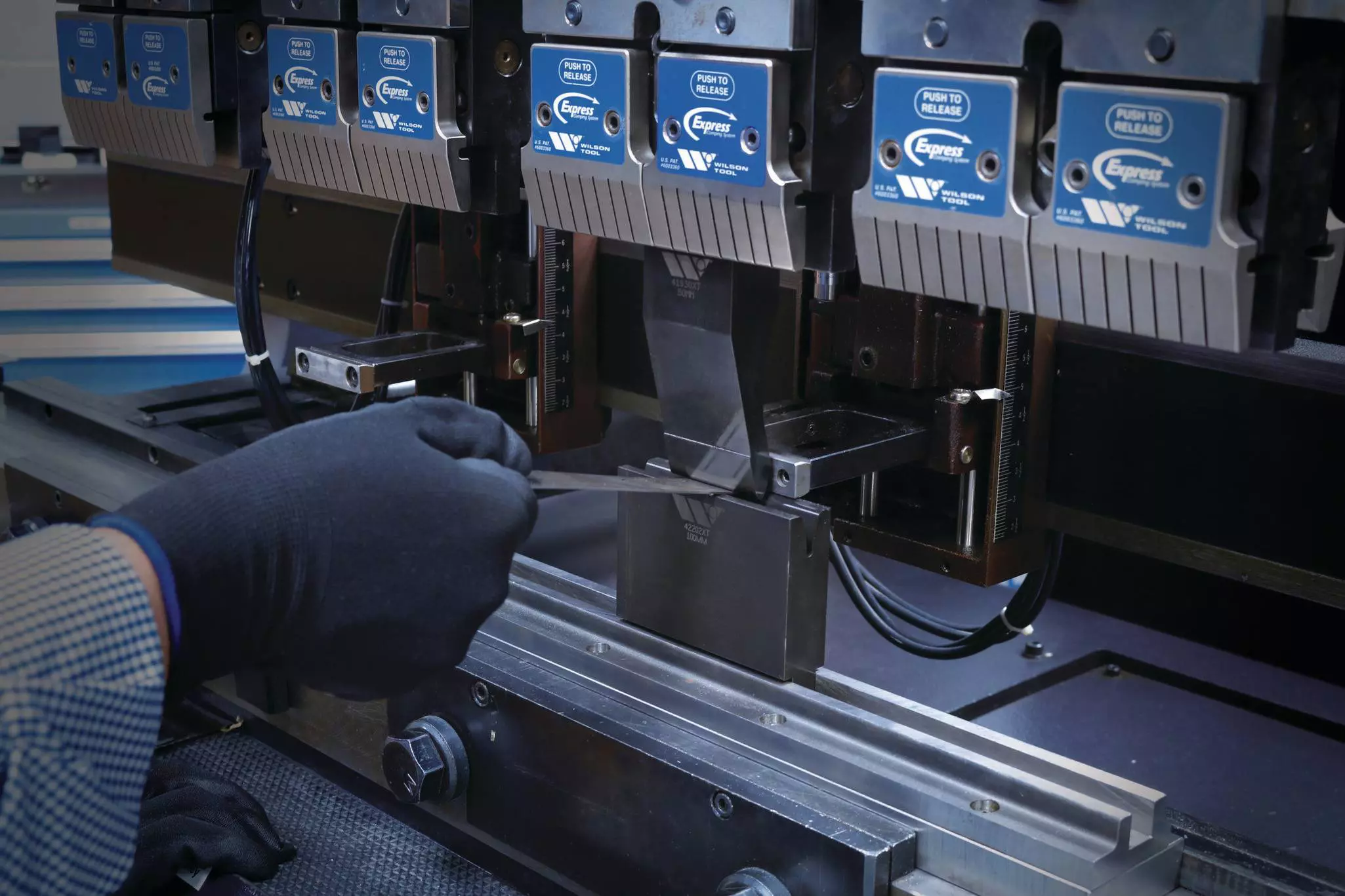 Express clamps, punch die, hand